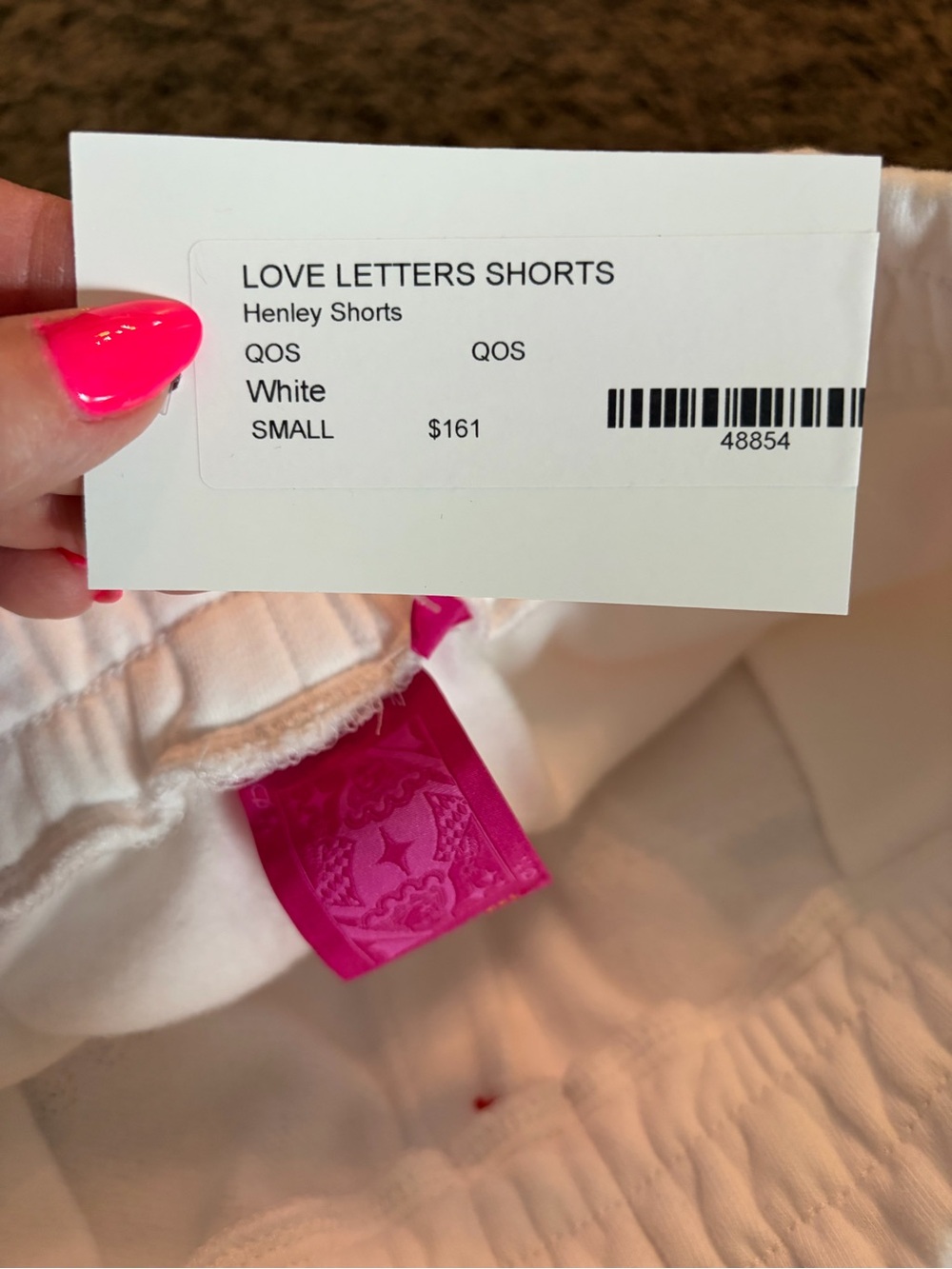 QOS QUEEN OF SPARKLES Heart Embroidered White Shorts NWT VALENTINES DAY - Picture 6 of 10